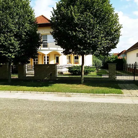 In Buek/nordtransdanubien 20395